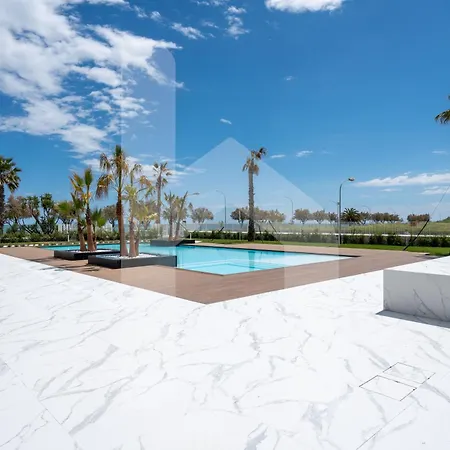 Homiday - Waterfront Roseto Appartement *