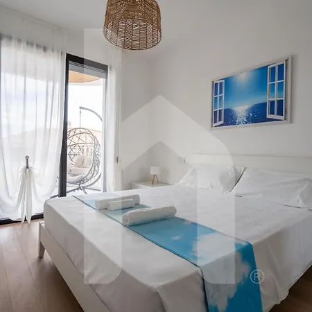 Homiday - Waterfront Roseto Appartement