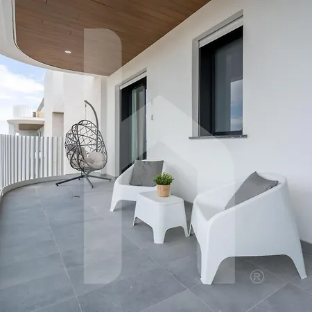 Homiday - Waterfront Roseto *