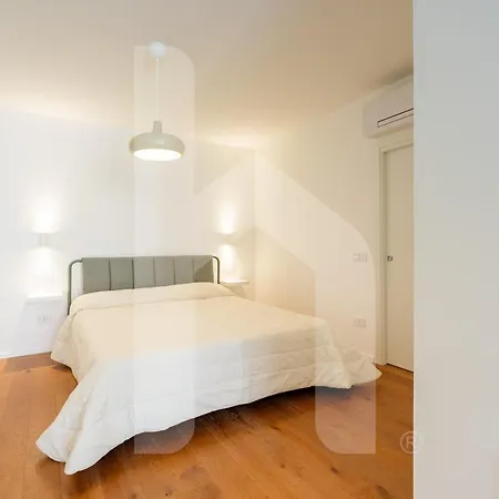 Homiday - Waterfront Roseto *