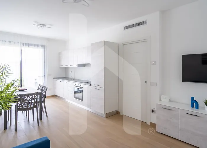 Homiday - Waterfront Roseto Διαμέρισμα *