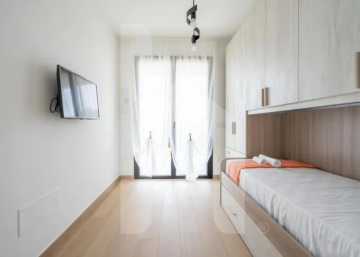 Homiday - Waterfront Roseto